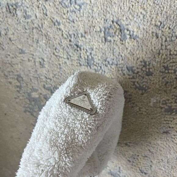 White Prada Re-Edition 2000 terry mini-bag - Picture 6 of 14